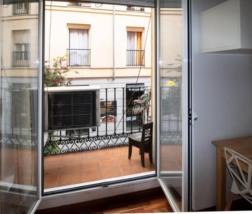 Exclusivo Y Acogedor Apartamento Con Balcon En Chueca, Con Aire Acondicionado Y Calefaccion マドリード エクステリア 写真